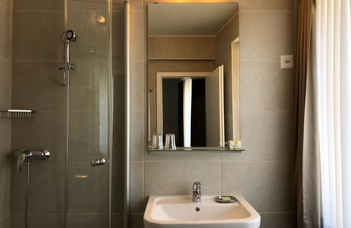 Alt-Wiedikon Hotel | Hotel Neufeld