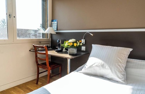 Villefranche-sur-Saone Hotel | Hotel Newport