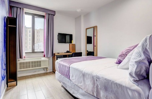 West Bronx Hotel | Hotel Ninety Five Fordham / St. Barnabas Hospital