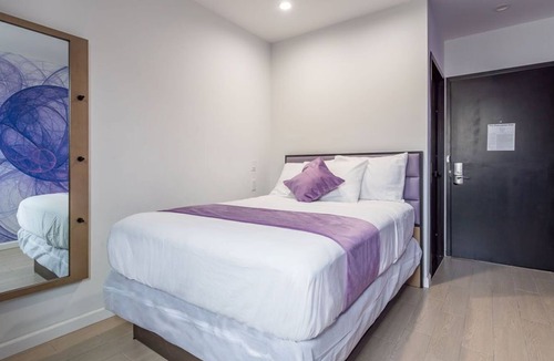 West Bronx Hotel | Hotel Ninety Five Fordham / St. Barnabas Hospital