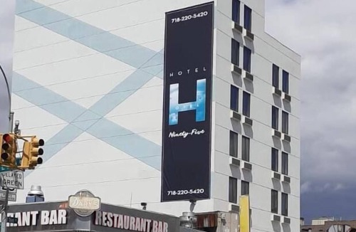 West Bronx Hotel | Hotel Ninety Five Fordham / St. Barnabas Hospital