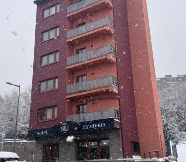 Encamp Hotel | Hotel NIU a 50 m del Funicamp