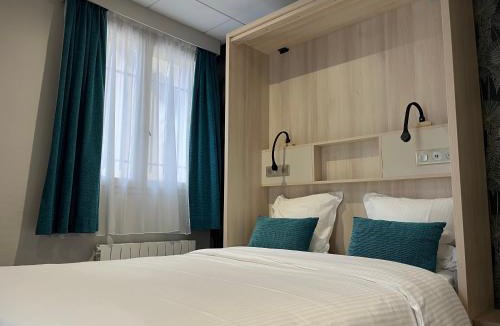 Vernon Hotel | Hotel Normandy