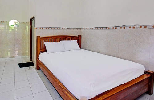 Mataram Hotel | Hotel O Astri Homestay