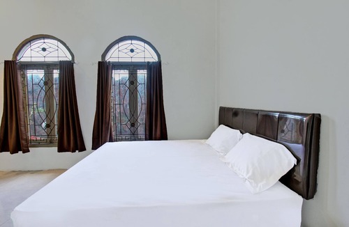Gerung Hotel | Hotel O Ayu Bypass MansionNearBundaran Gerung