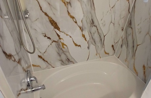 Saint-Timothee Hotel | Hotel Oasis Lac StLouis