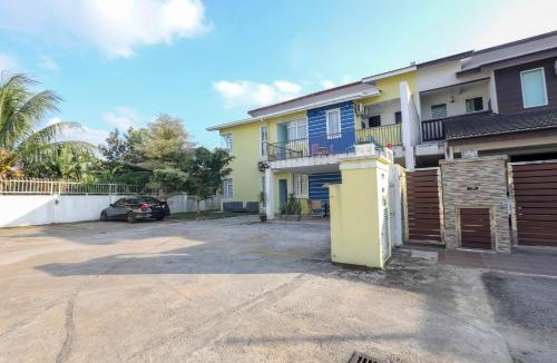 Kampung Merbau Patah Hotel | Hotel O Come Inn Premium