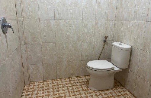 Gowa Hotel | Hotel O Enjoy Homestay & Cafe