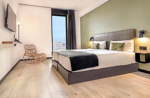 Collblanc y La Torrassa Hotel | Hotel Orangine