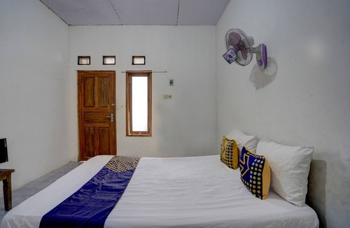 Rogojampi Hotel | Hotel O Griya Sandi Syariah Rogojampi