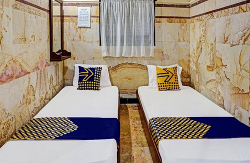Kalangbret Hotel | Hotel O Griyo Werdiningsih