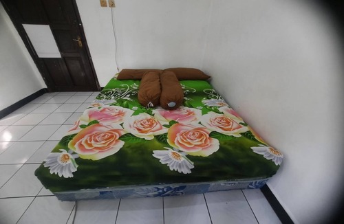 Pelabuhan Ratu Hotel | Hotel O Home Stay Syariah Habibie