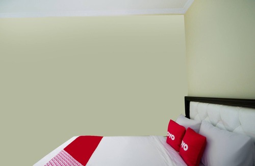 Pondok Aren Hotel | Hotel O Homia Residence