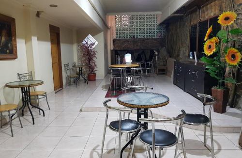 Makassar Hotel | Hotel O Istana