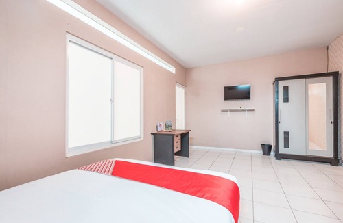 Menteng Hotel | Hotel O J&b Room Pramuka
