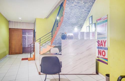 East Jakarta Hotel | Hotel O J&B Smart Jatinegara