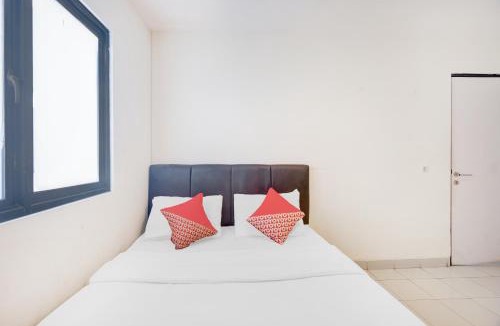 East Jakarta Hotel | Hotel O J&B Smart Jatinegara