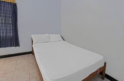 Selong Belanak Hotel | Hotel O Jati Homestay Near Taman Suranadi