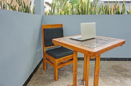 Prigen Hotel | Hotel O Juanda Homestay Syariah