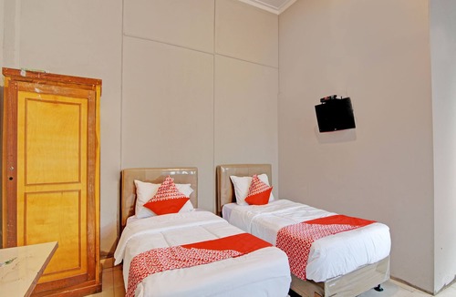 Pekanbaru Hotel | Hotel O Kalista Guest House Syariah