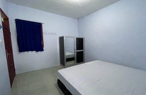Tetebatu Hotel | Hotel O Kost Btnompo Near SDI Bontosallang