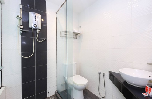 Central Seberang Perai Hotel | Hotel O Marvelton Hotel