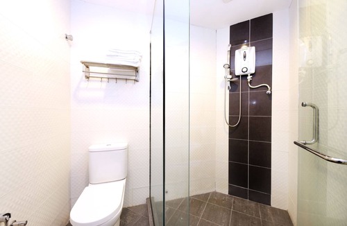 Central Seberang Perai Hotel | Hotel O Marvelton Hotel