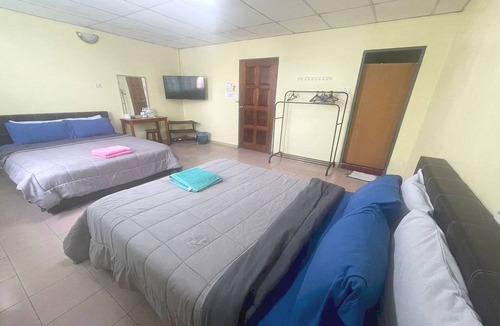 Kampung Hulu Caluk Hotel | Hotel O Mei Wah