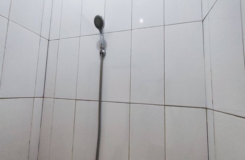 Wonosari Hotel | Hotel O Minso Inn Sepanjang