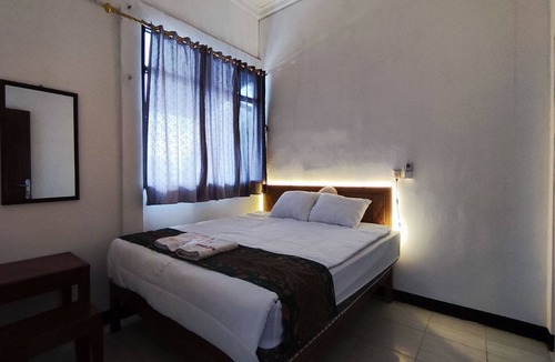 Wonosari Hotel | Hotel O Minso Inn Sepanjang