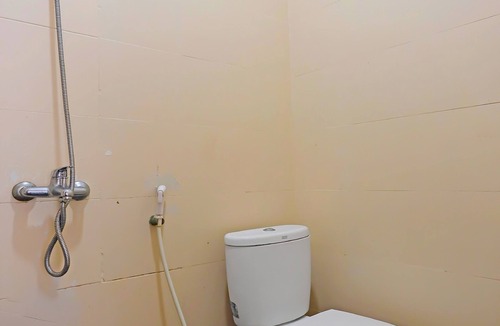 Lubuk Baja Hotel | Hotel O Penginapan LorraNearPasar Oleh Oleh
