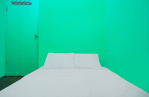 Lubuk Baja Hotel | Hotel O Penginapan LorraNearPasar Oleh Oleh