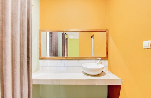 Pleret Hotel | Hotel O Penginapan Viki Syariah