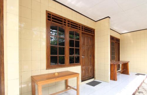 Cangkringan Hotel | Hotel O Pondok Wisata Sri MulyoNearSultan Agung Stadium Bantul