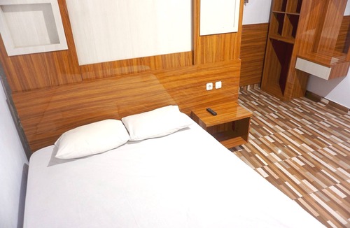 Makassar Hotel | Hotel O Pondom Danu 77