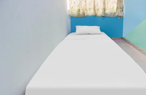 Lubuk Baja Hotel | Hotel O Ririn Homestay
