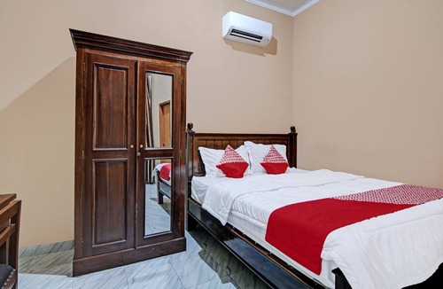 Dumai Hotel | Hotel O Sandira Syariah