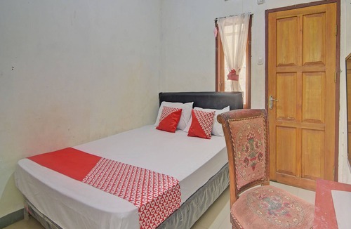 Tondano Hotel | Hotel O Susupuan KostNearTaman Deki Lestari