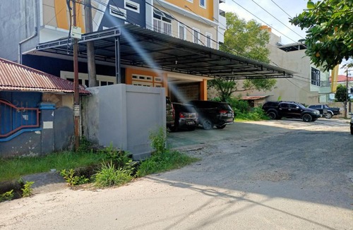 Mendawai Hotel | Hotel O Tri Homestay