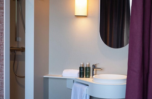 8th Arrondissement Hotel | Hotel Oceania Lyon