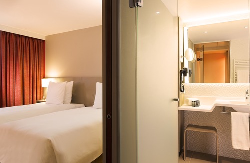 Le Mesnil-Amelot Hotel | Hotel Oceania Paris Roissy CDG