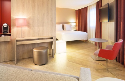 Le Mesnil-Amelot Hotel | Hotel Oceania Paris Roissy CDG