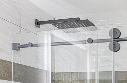 Baychester Hotel | Hotel Opus Bronx