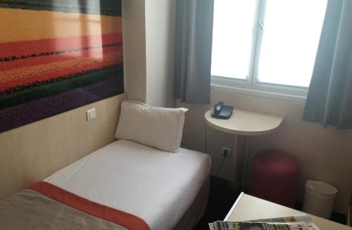 Quartier de la Porte-Saint-Denis Hotel | Hotel Paris Lafayette