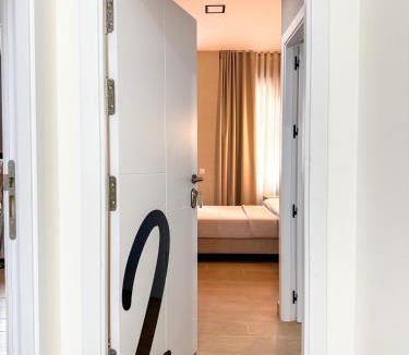 Barri Vell - Santa Creu Hotel | Hotel Paseito