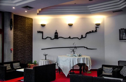 Gruz Hotel | Hotel Petka
