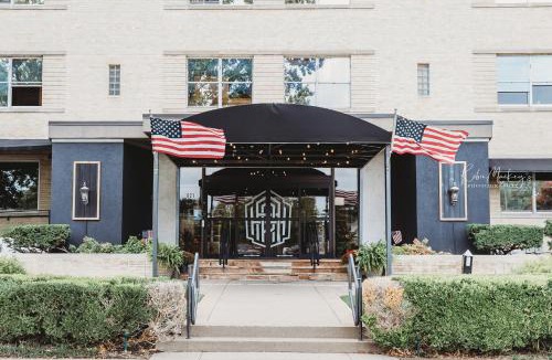 Bartlesville Hotel | Hotel Phillips