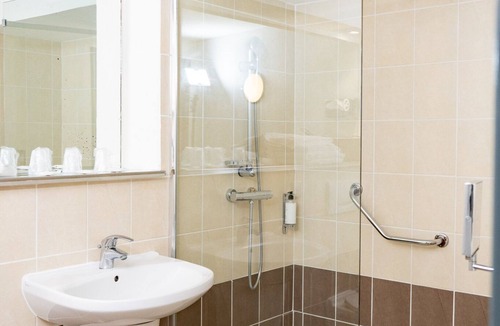 Gruissan Hotel | Hotel Phoebus Garden & Spa
