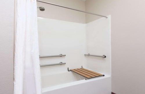 Huntsville Hotel | Hotel Piney Woods