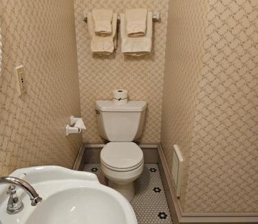 La Conner Hotel | Hotel Planter